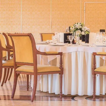 Hotell Torre Sant'angelo Tivoli