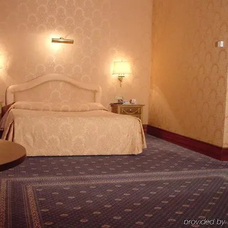Hotel Torre Sant'angelo 4*