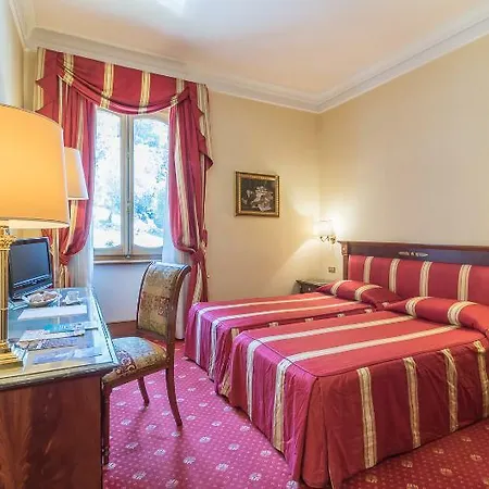 Hotell Torre Sant'angelo 4*